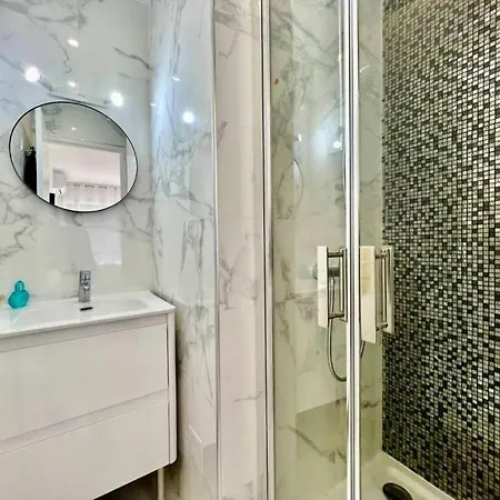 דירה 90 M2, 5 Min Walk To Croisette, Basse Californie