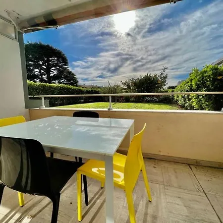 90 M2, 5 Min Walk To Croisette, Basse Californie